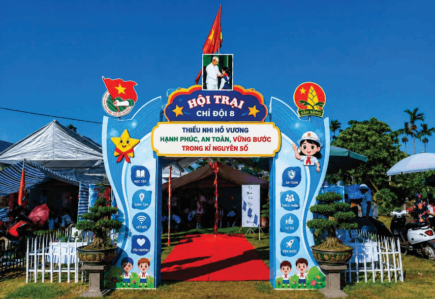 https://khotranh.com/le-hoi-hoi-trai-cong-trai-241/cong-trai-doi-thieu-nien-tien-phong-ho-chi-minh.html