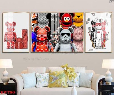 File tranh File tranh kawas gấu bearbrick KW780 (ảnh gốc) không bị mờ