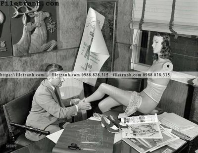 File tranh PSD First the Shoes_ 1941 chất lượng cao